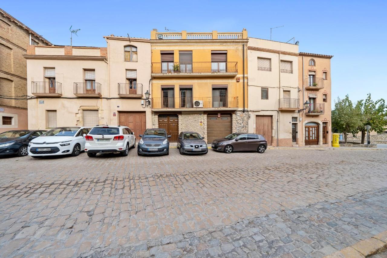 Hauzify I Vila Ducal Montblanc Buitenkant foto