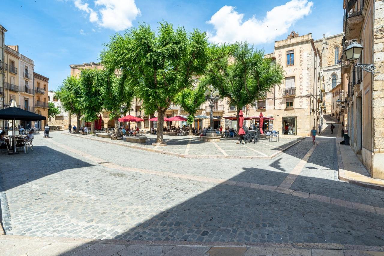 Hauzify I Vila Ducal Montblanc Buitenkant foto